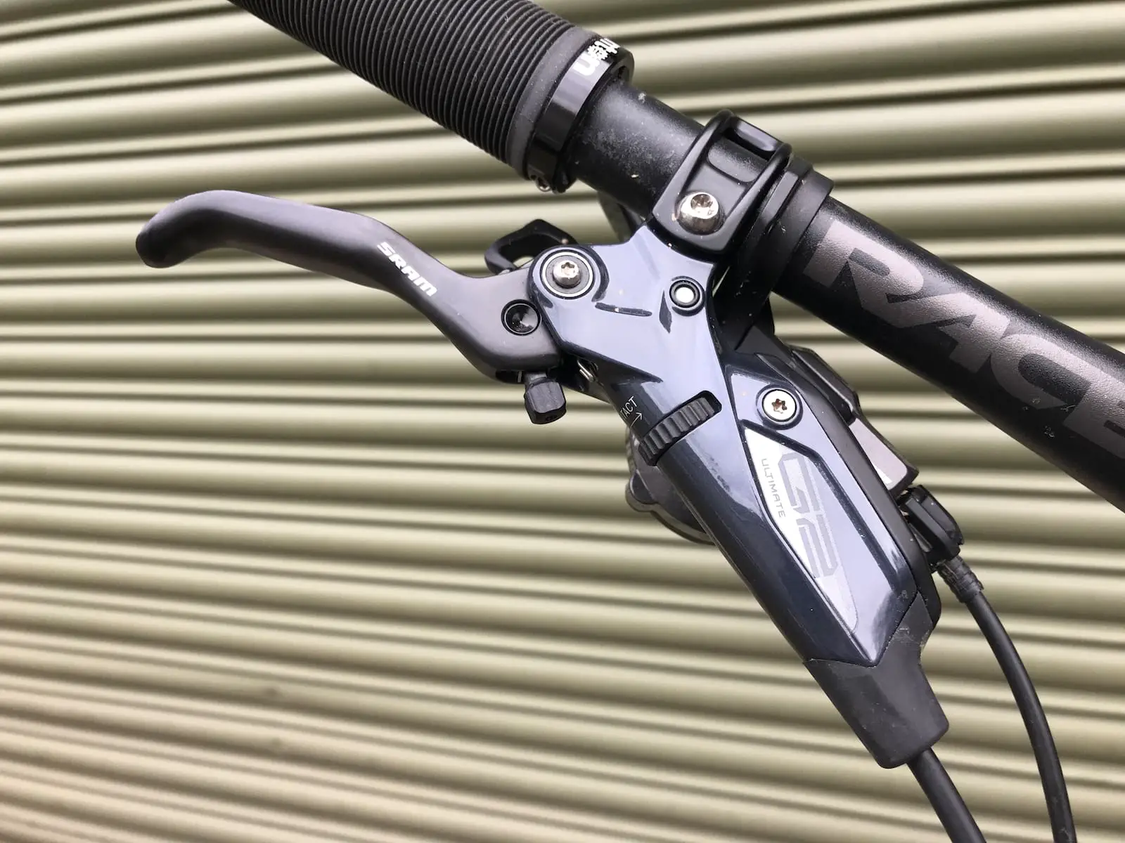 Elvedes Soldes 4 Elvedes Soldes -Elvedes Soldes stw 2019 03 27 SRAM G2 Ultimate Brake1